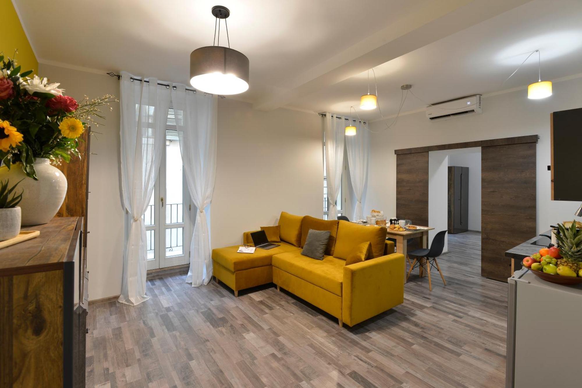 Apartamento Giallo Dalia By Maison 73 Verona Exterior foto