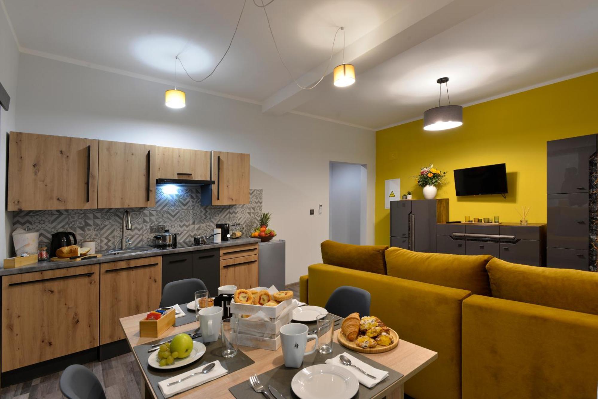 Apartamento Giallo Dalia By Maison 73 Verona Exterior foto